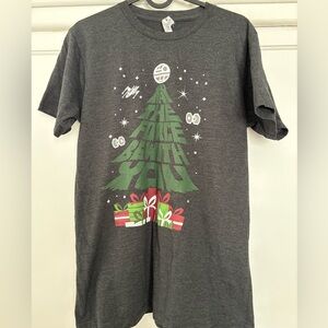 Star Wars Gray Holiday T Shirt size medium